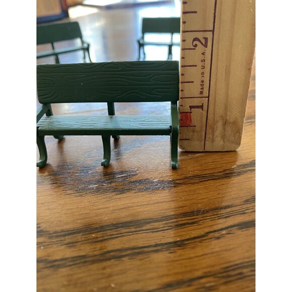 Dept 56 Set Of 3 Miniature Metal Park Benches - Picture 3 of 4